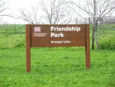 FRIENDSHIP PARK Entrance
