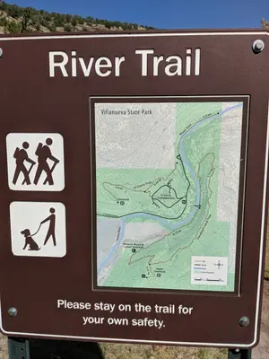 River Trail trail-head