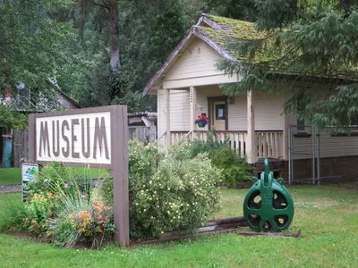 Zeballos Heritage Museum (28752582735)
