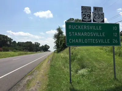 2016-07-21 14 06 16 View south along U.S. Route 29 and west along Virginia State Route 230 (Seminole Trail) just south of Campground Lane in Pratts, Madison County, Virginia