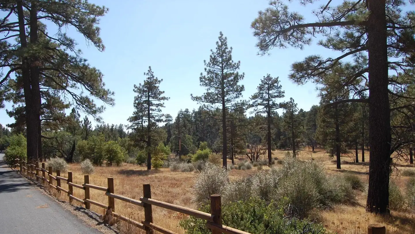 Laguna Campground Entrance