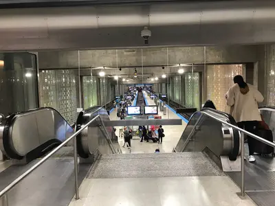 O'Hare 'L' station (51374402946)