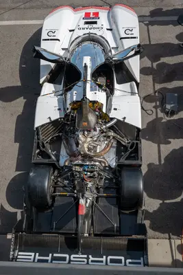 Rennsport Reunion VI (31269554058)