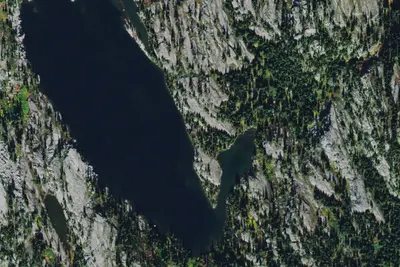 Crater_lake_008