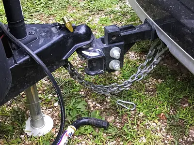 Trailer Hitch Hook Up to Trailer (53242411407)