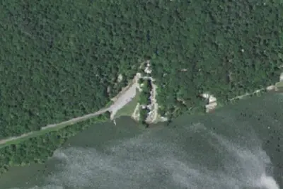 Cravens Bay Campground & Boat Ramp at Land Between The Lakes