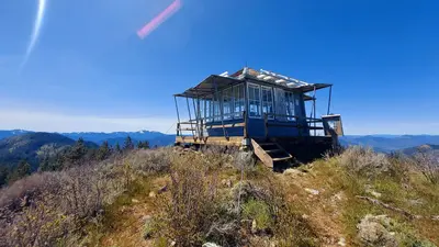 Acorn Woman Peak Lookout