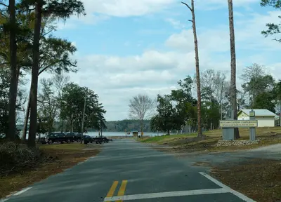 Williams Landing entrance