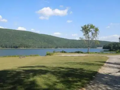 Surry Mountain Lake Beach