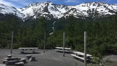 Spencer Glacier Whistle Stop Group Campground