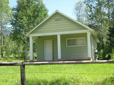 Johnson Guard Station