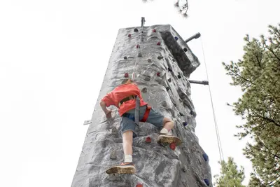 CQW - Rock Wall