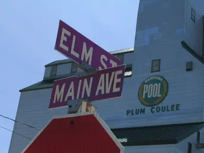 Plum, gettit? (3689511710)