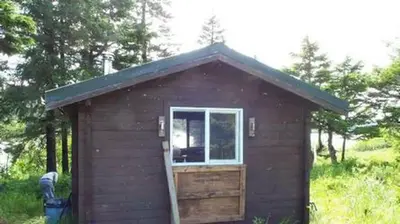 Log Jam Bay Cabin