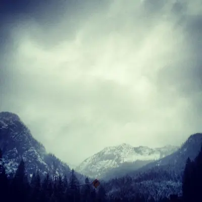 Snow at the pass (8167962840)