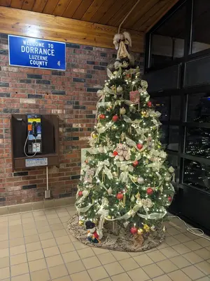 Christmas tree I-81 northbound rest area Dorrance Township PA January 2024