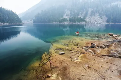 Paddling on Lake Ilswoot. Cascade Mountains, Washington