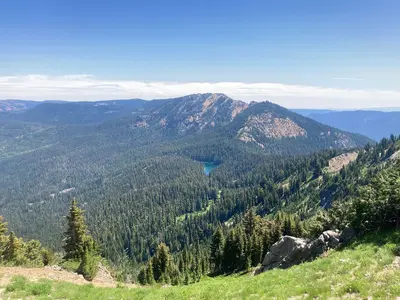 Surprise Lake in Goat Rocks Wilderness in 2023