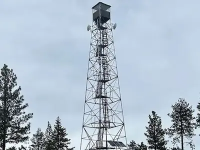 Tamarack Cabin Lookout