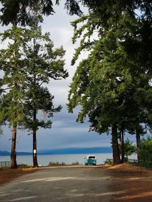Parksville, Canada (Unsplash)