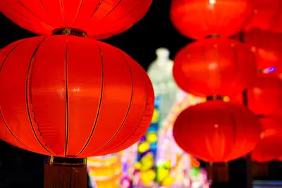 Lanterns (40594241125)