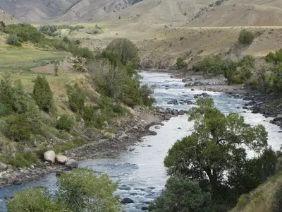 Yellowstone River, Looking East - panoramio