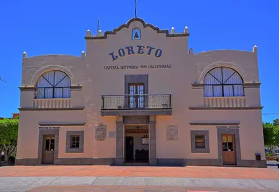 Loreto City Hall (42646547462)