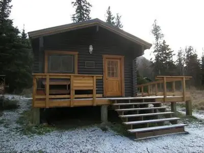 BARBER CABIN q