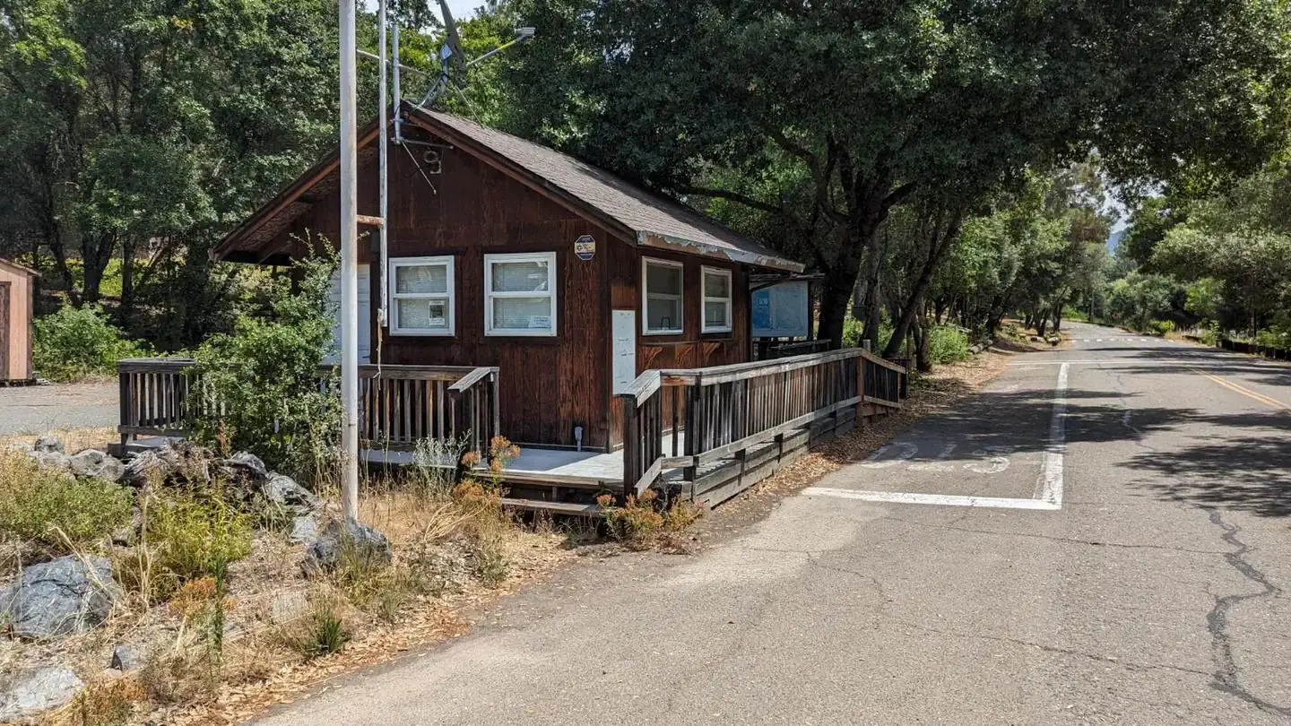 Kyen Campground Entrance