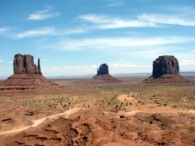 Monument Valley, Az Hwy 163N, Mittens 8-2008 (5947525286)