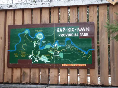 Kap Kig Iwan entrance sign - panoramio