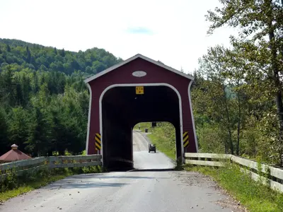 Saint-René-de-Matane - Pont couvert Jean-Chassé