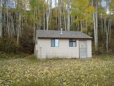 Oak Cabin