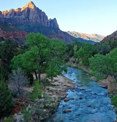The Watchman Awakens, Zion NP 4-15 (25767416191)