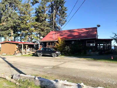 The restaurant, outside (48822126053)