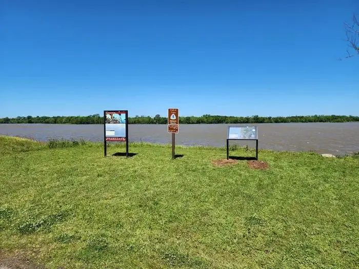 Trail of Tears Water Route Exhibit Panels
