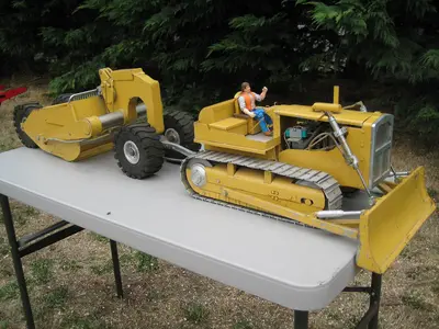 Electric Model Cat (9752772974)