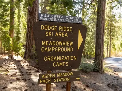 Directional Sign located on the turn of Dodge Ridge Rd
