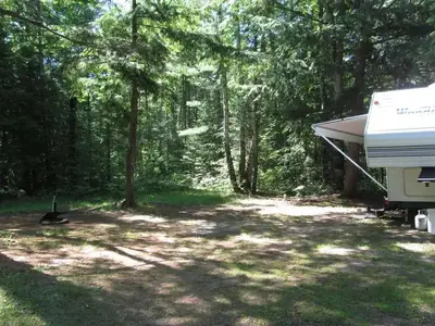 Crooked Lake Campsite