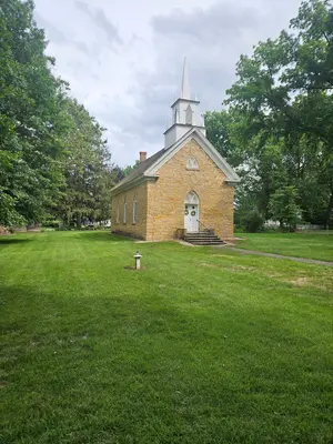 St. Peter's Episcopal Church, Grand Detour