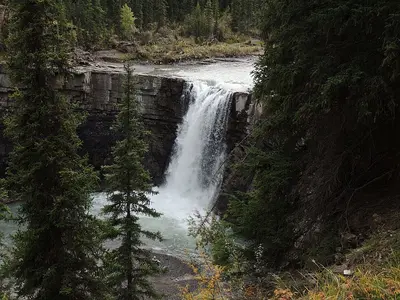 Crescent Falls - 15141457658