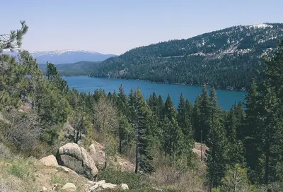 Donner Lake, California (23256593360)
