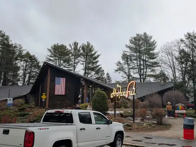 I-95 Kittery, ME welcome center, April 2025