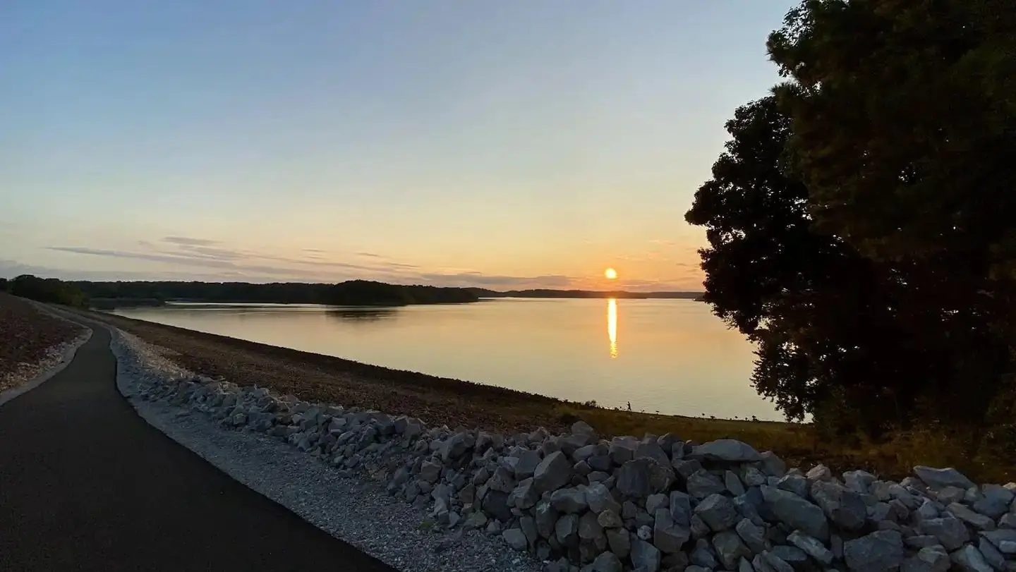 Lake View Trail Entrance at Eagle Point