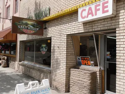 Salt River Grill, Afton, Wyoming - panoramio (1)