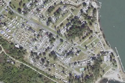 Tom's Cove Park