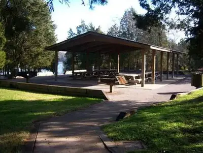 Smith Springs - group shelter