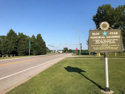 2022-06-29 18 23 18 View east along Maryland State Route 834 (Hayden Clark Road) between the southbound and northbound lanes of U.S. Route 301 (Blue Star Memorial Highway) in Hayden, Queen Anne's County, Maryland