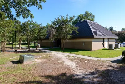 Orangeburg Co I-26E Rest Area-12