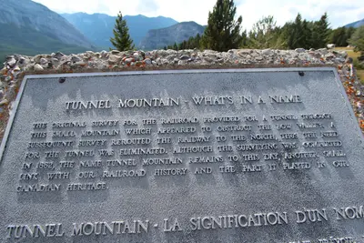 Tunnel mountain Banff Alberta (9600498782)